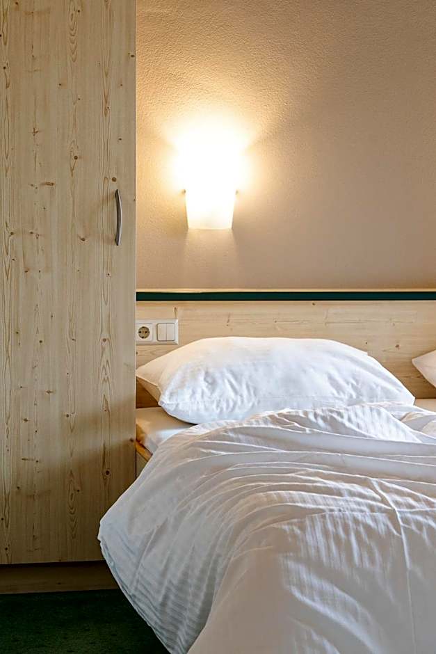 ARBOR Hotel & Apartments