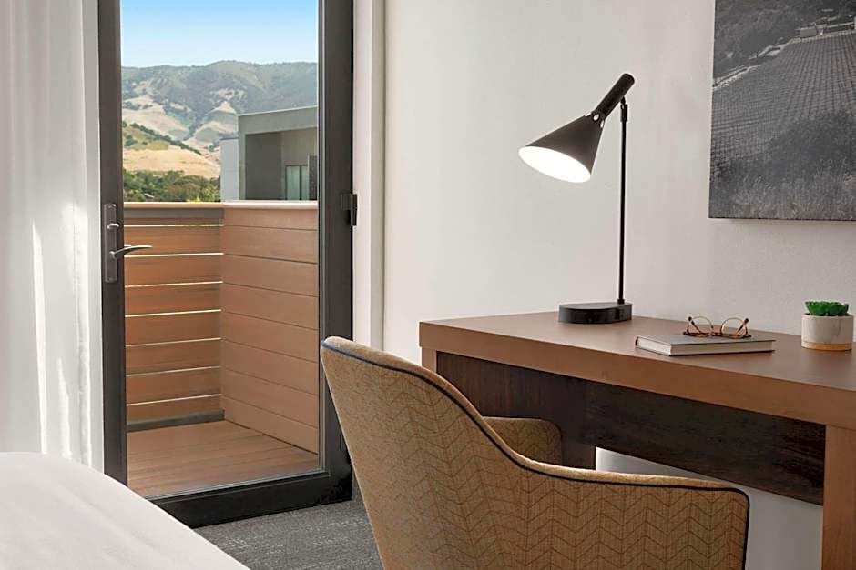 La Quinta Inn & Suites by Wyndham San Luis Obispo Downtown