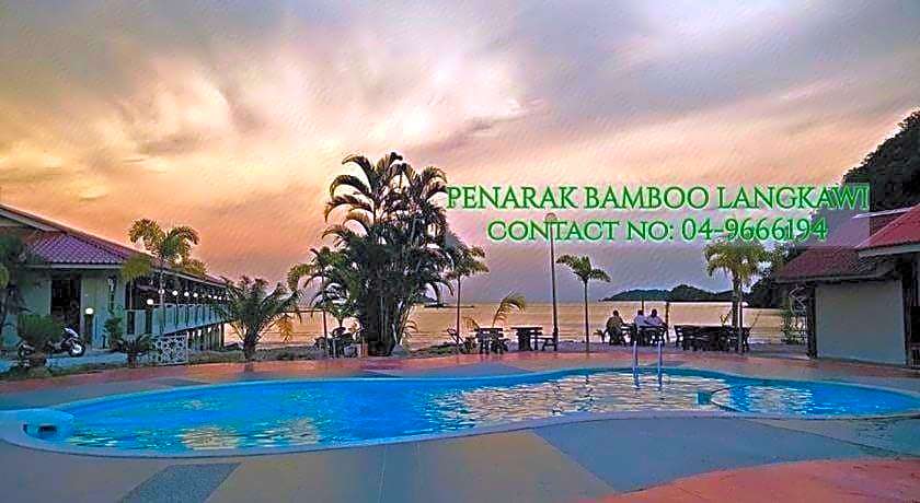 Penarak Bamboo Beach Motel