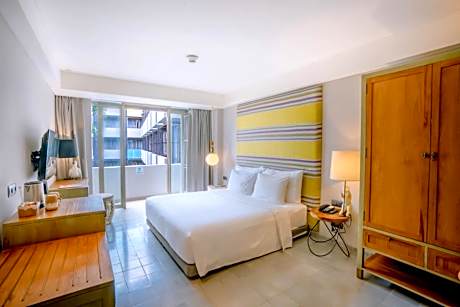 Family Connecting Room