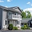 Adirondack Retreat Inn & Suites
