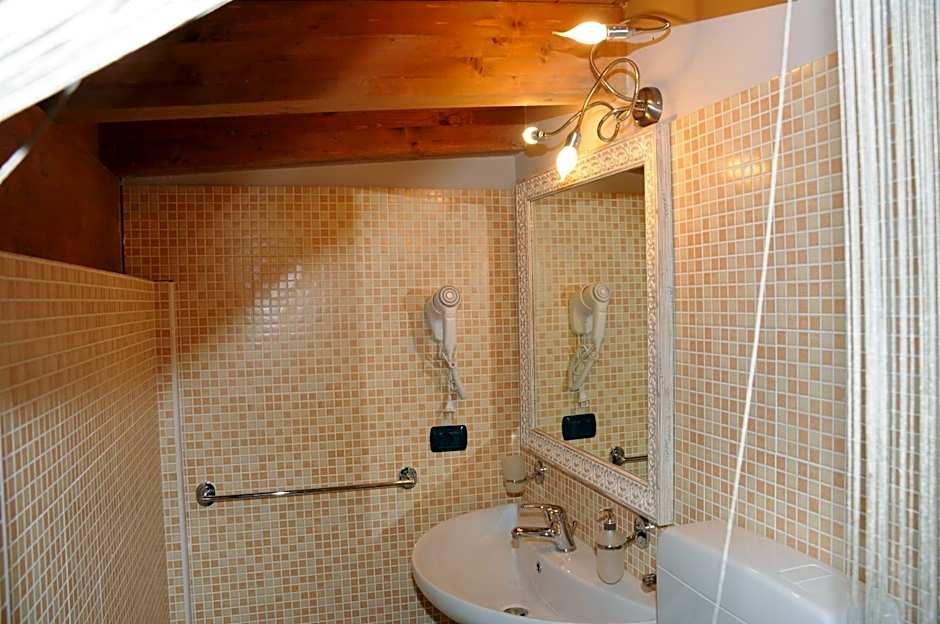 RESIDENZA SEGRATE CENTRO SRL