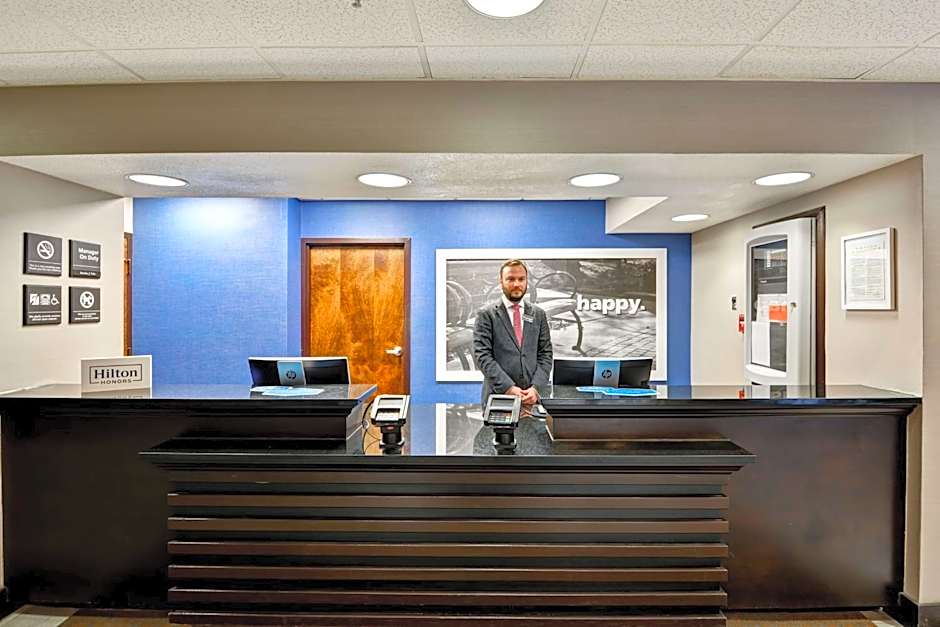 Hampton Inn By Hilton State College