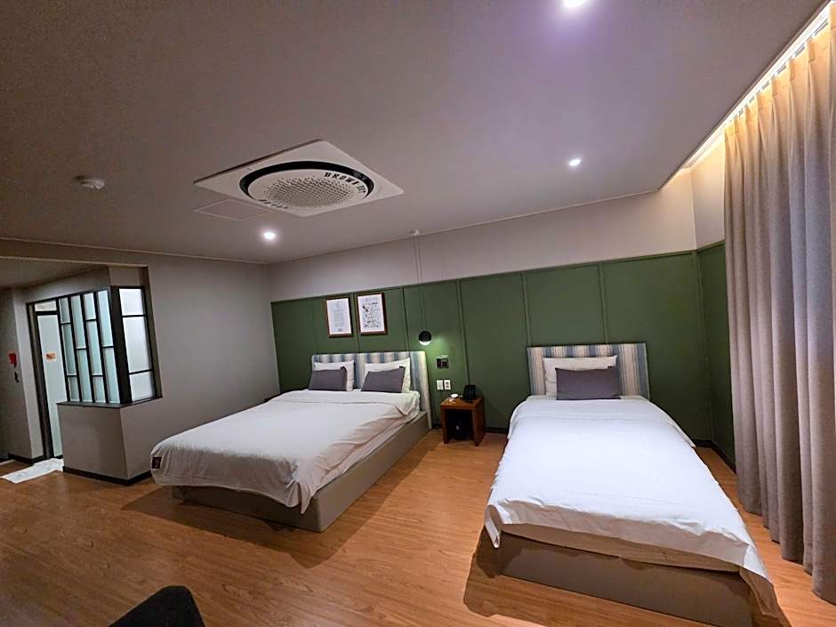 Brown Dot Hotel Gyeongju