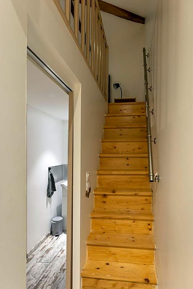 Chambres d'Hôtes Château Pierre de Montignac