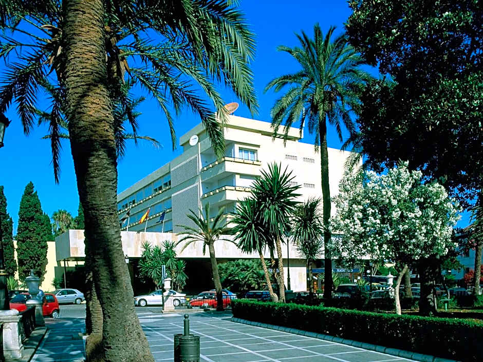 Parador De Ceuta Hotel La Muralla