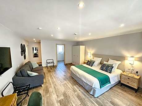 Junior Suite with Balcony