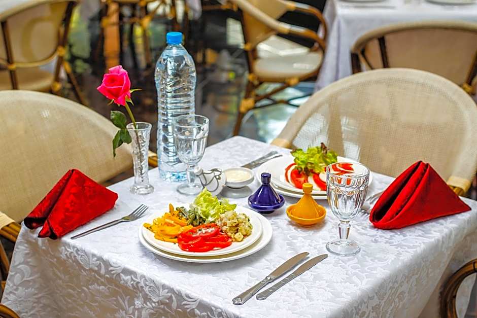 Hotel EZZAHIA by HMS