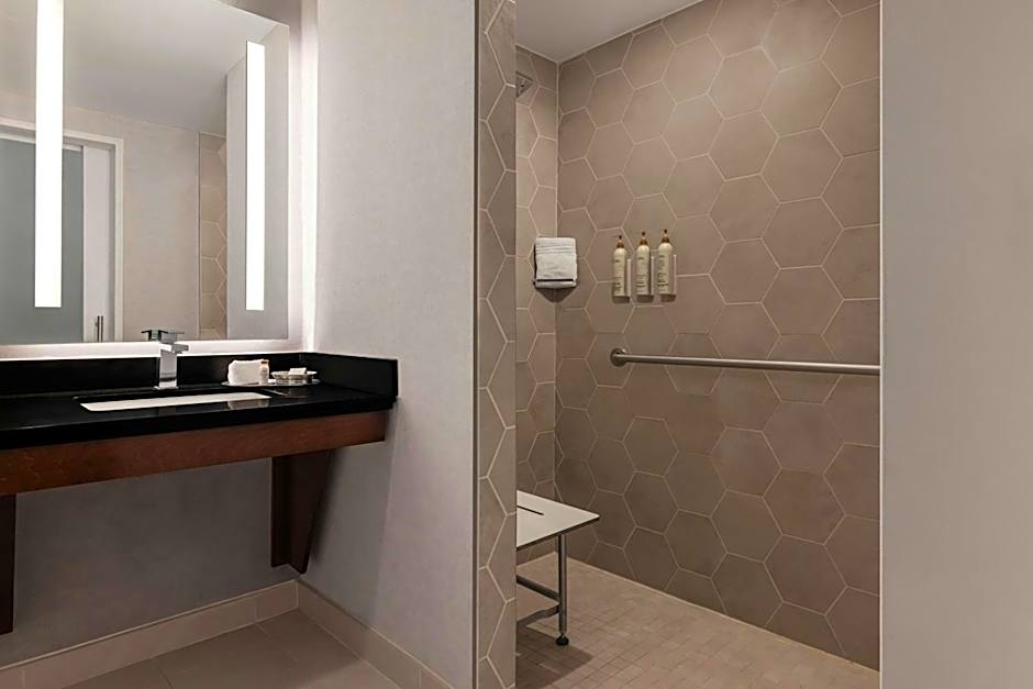 Renaissance Denver Hotel & Conference Center