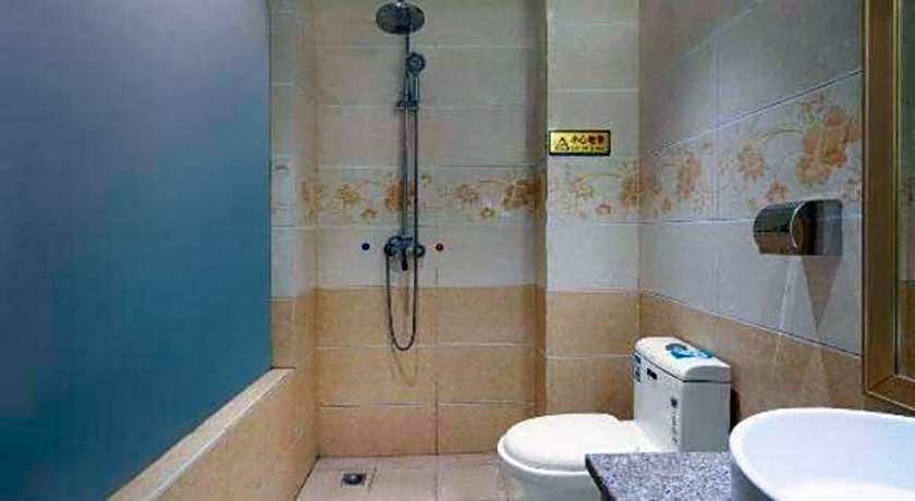 Mount Emei Happy Hotel