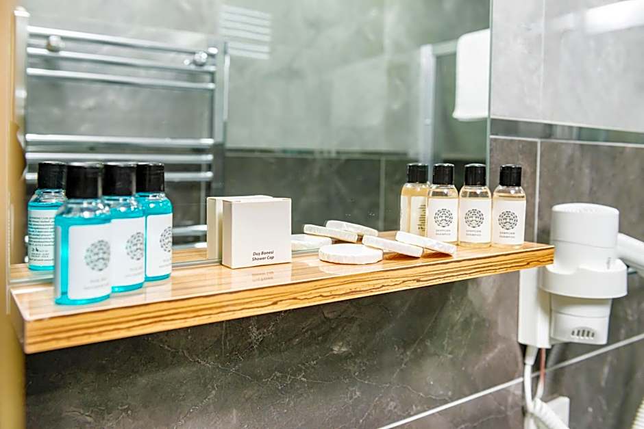 Gloria Suites Old City