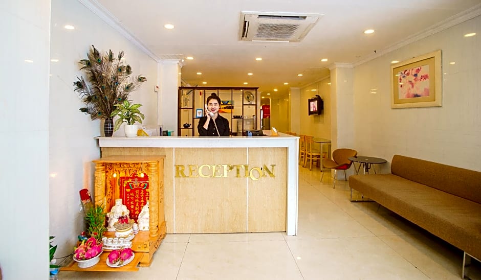 Saigon Charm Hotel