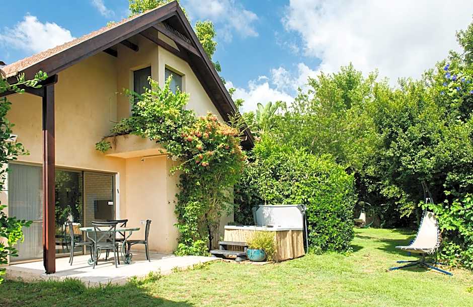 Vitrage Holiday Village and Spa