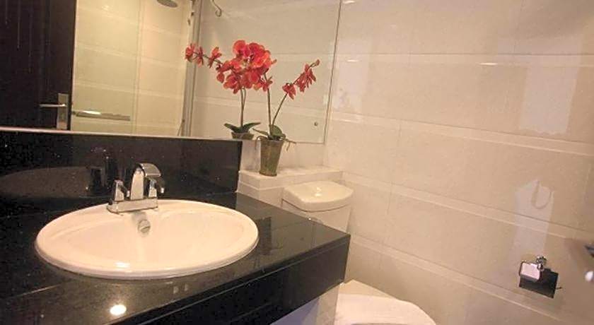 City Center Hotel
