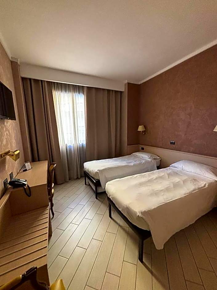 Hotel Plaza