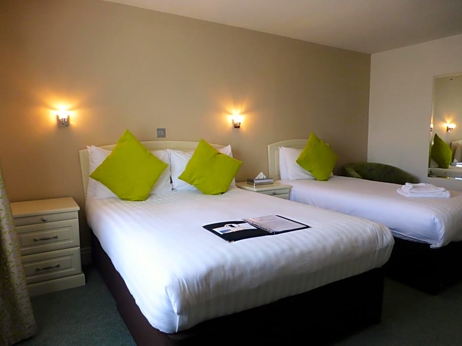 Fort D'Auvergne Hotel, Saint Helier Jersey. Rates from GBP63.