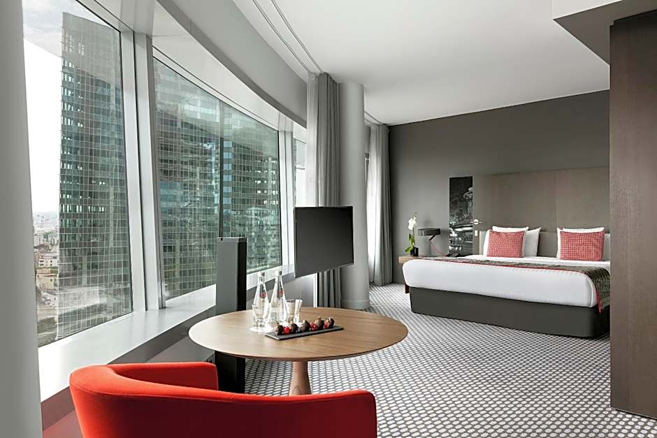 Melia Paris La Defense