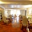 Logis Hôtels - Hôtel Restaurant du Midi