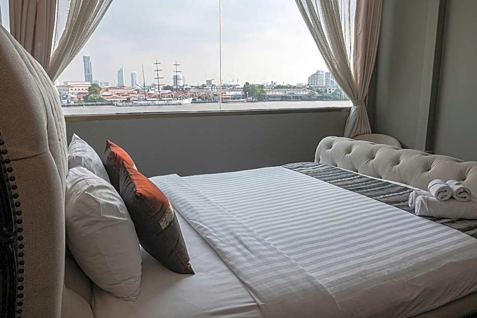 Anandpura Riverside Hotel