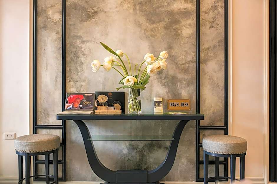 Golden Rooster hotel