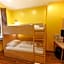 Do Step Inn Home - Hotel & Hostel
