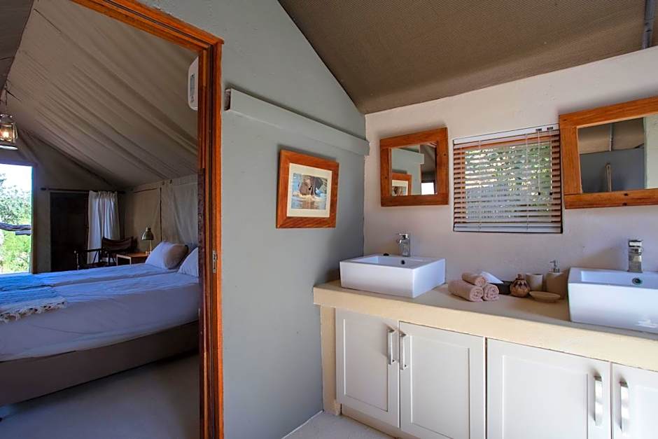 MILIMA Big 5 Safari Lodge