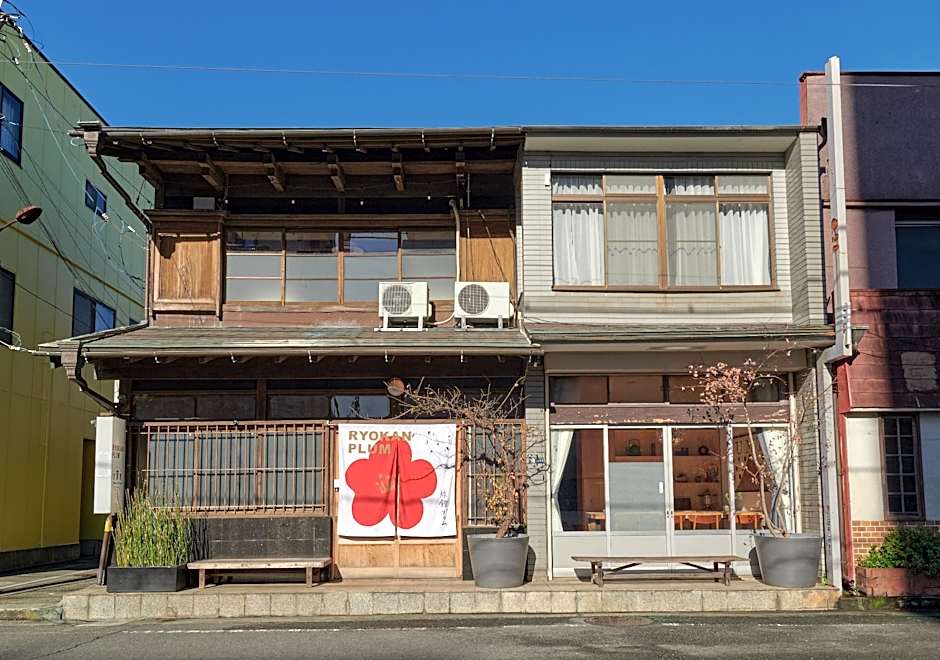RYOKAN PLUM