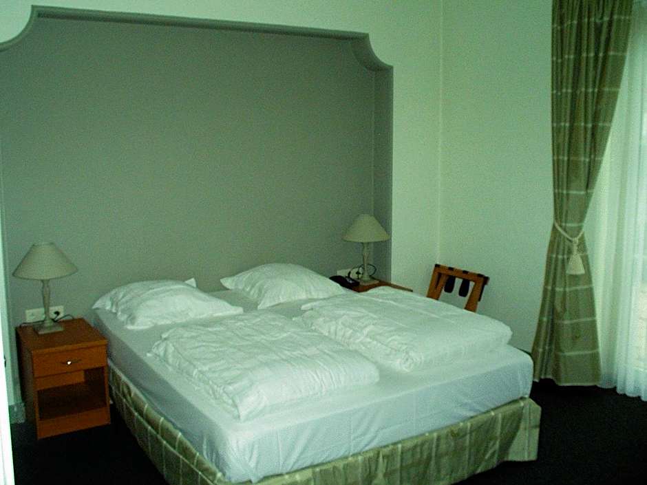 Hotel Malcot