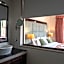 Hotel Spic N Span
