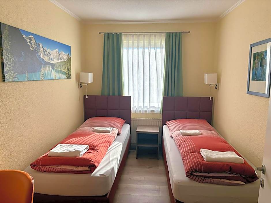 Ellen Hotel