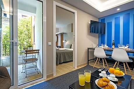 Apartment with Balcony