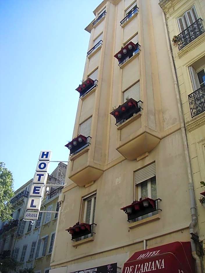 Hotel Ariana