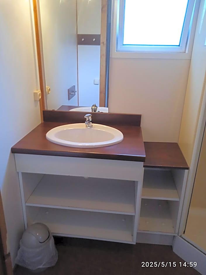 Terres de France - Les Hameaux de Miel