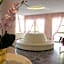 Hotel Embassy