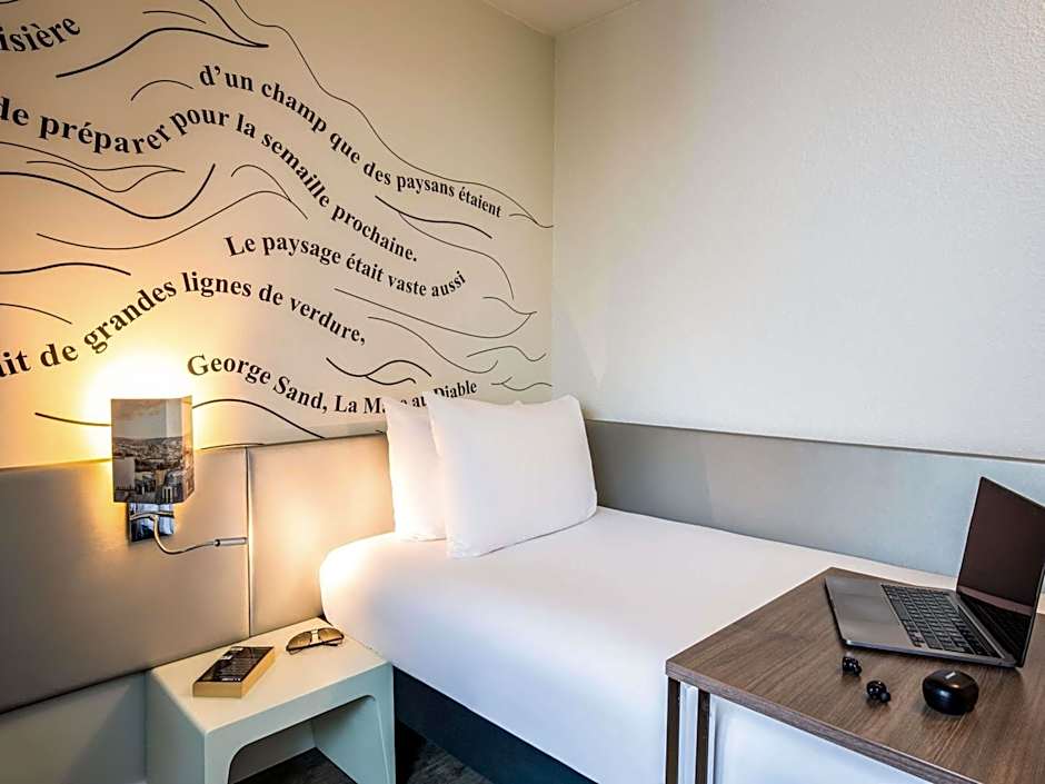 Ibis Styles Paris Tolbiac Bibliotheque