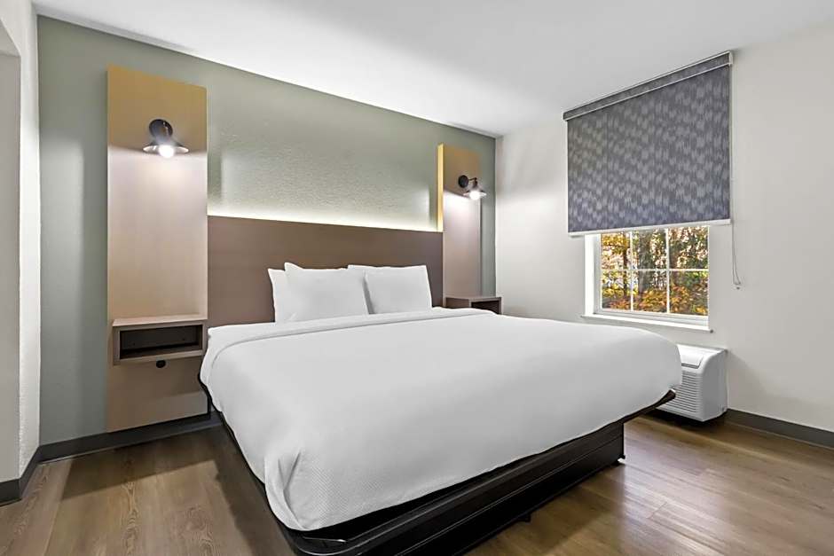 MainStay Suites Columbia Harbison