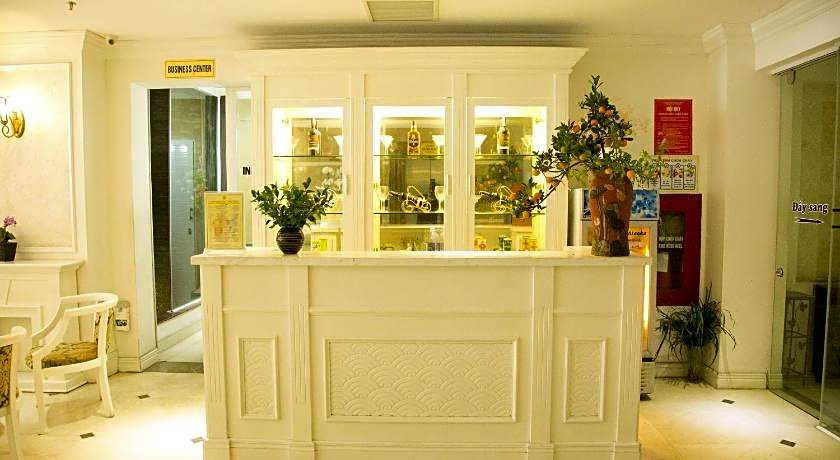 City Bay Palace Hotel