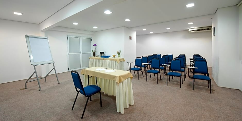 Hotel Sequoia Alphaville