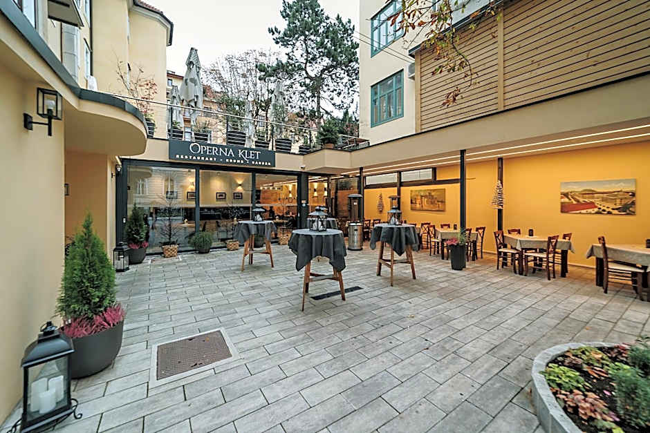 Operna klet Ljubljana