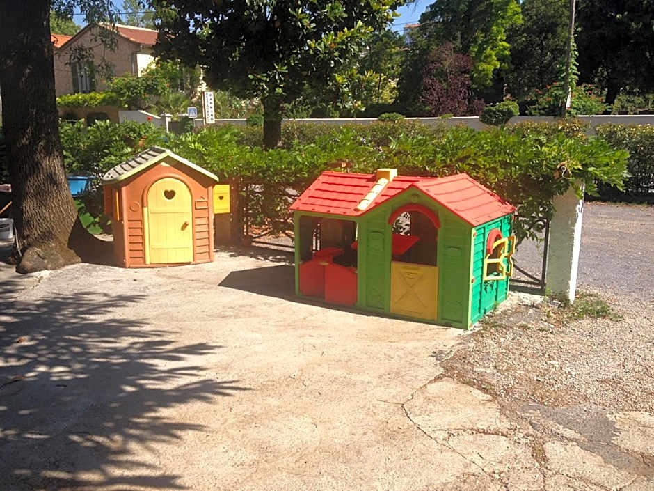 Hostellerie du loup