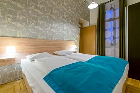 Mango Aparthotel