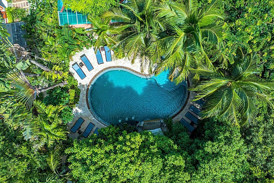 Phuket Meet Holiday Hotel