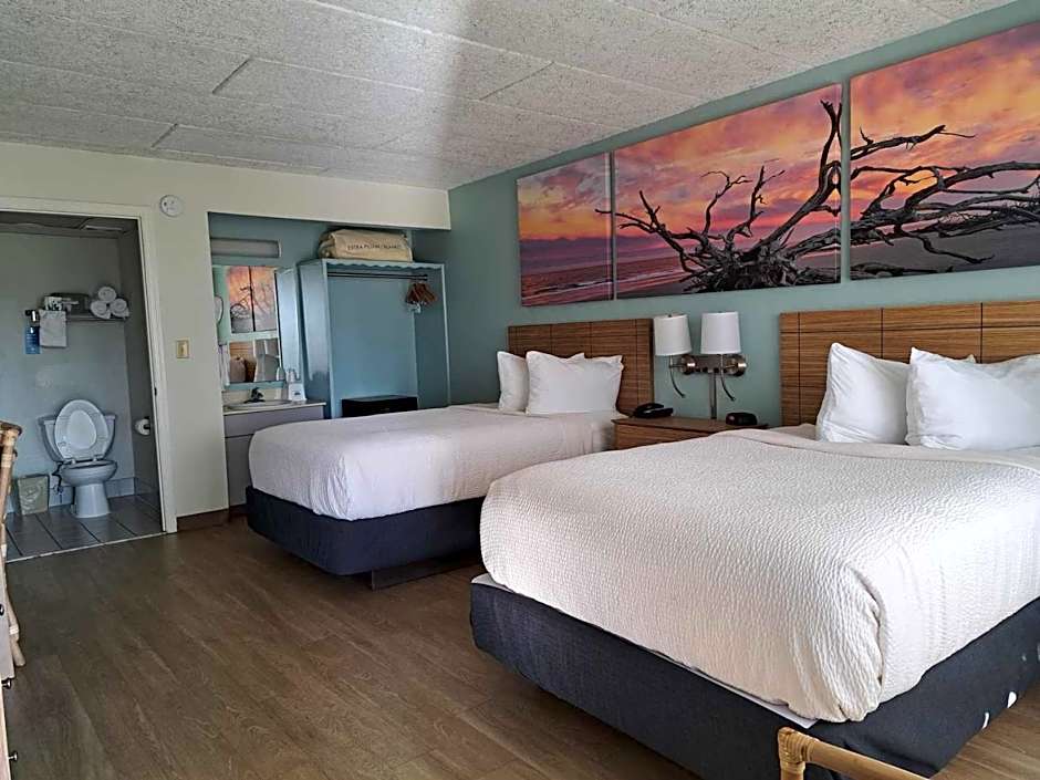 Days Inn & Suites by Wyndham Jekyll Island