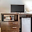 Rodeway Inn & Suites Near Okoboji Lake