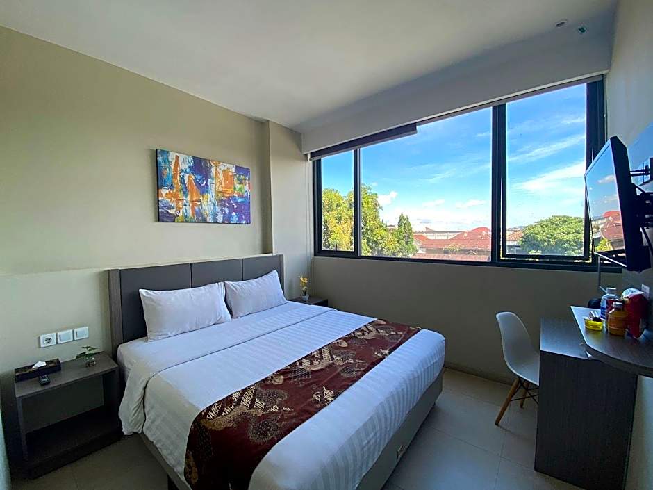Front One Harvest Hotel Wonosobo