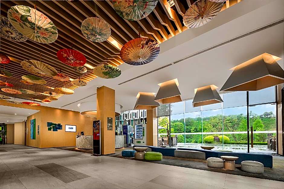 Holiday Inn Express Emei Mountain By IHG