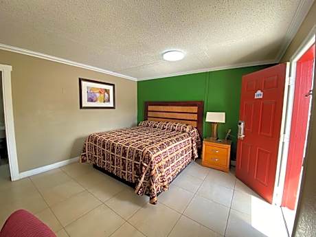 King Room - Non - Smoking