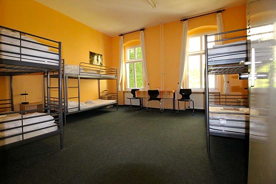 Happy go Lucky Hotel  Hostel