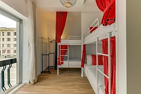 Bed in 4-Bed Mixed Dormitory Room