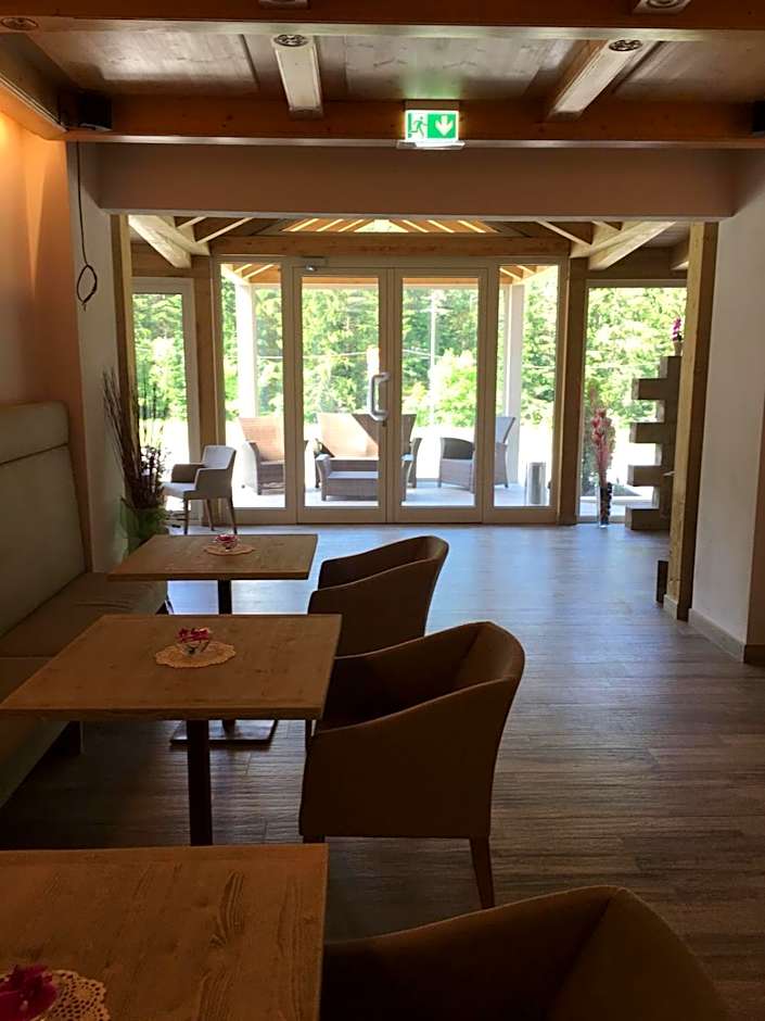 Albergo Ristorante Cacciatori